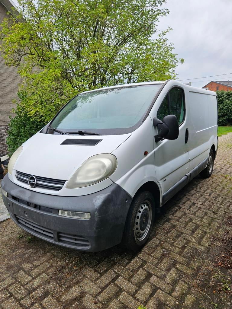 Opel vivaro 2001 0475613825, Auto's, Bedrijf, Te koop, Opel, Diesel