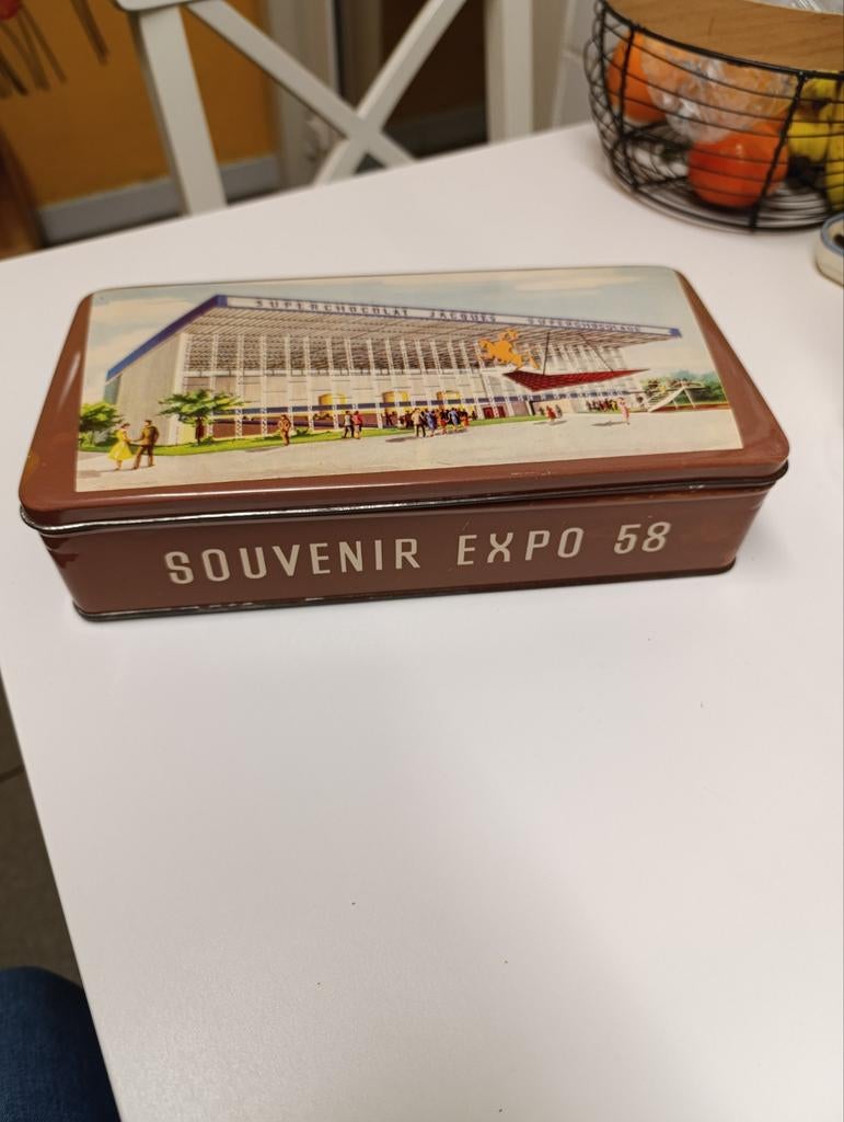 Boîte métallique expo 1958, Enlèvement ou Envoi