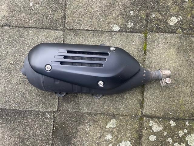 Uitlaat vespa gts i-get, Fietsen en Brommers, Ophalen of Verzenden