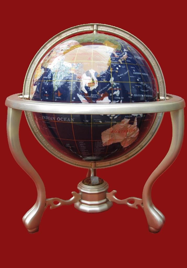 Prachtige wereldbol in half-edelsteen., Antiek en Kunst, Ophalen