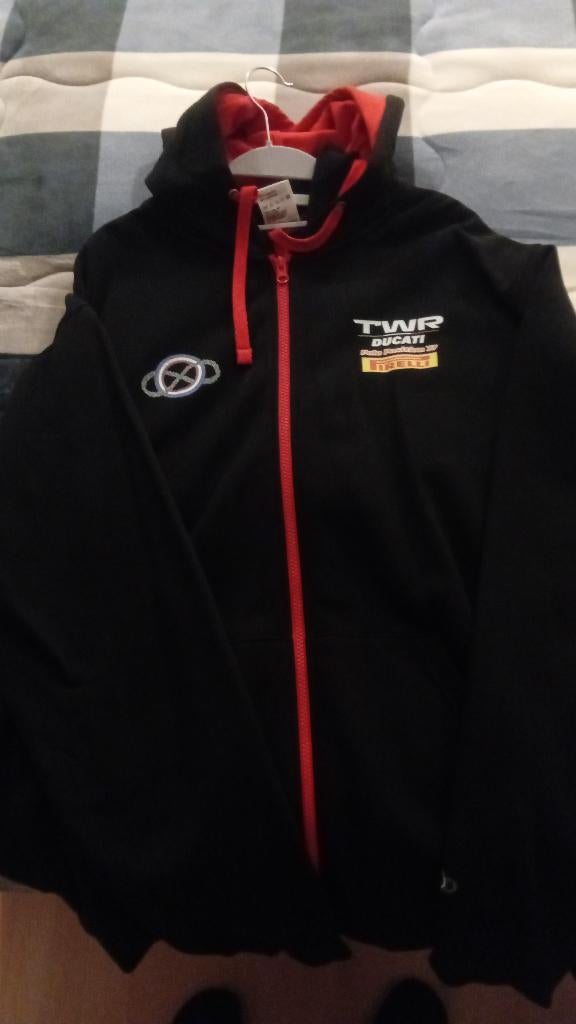 Veste ducati original taille XXL, Motos, Femmes, Enlèvement ou Envoi, Autres types, Neuf, sans ticket