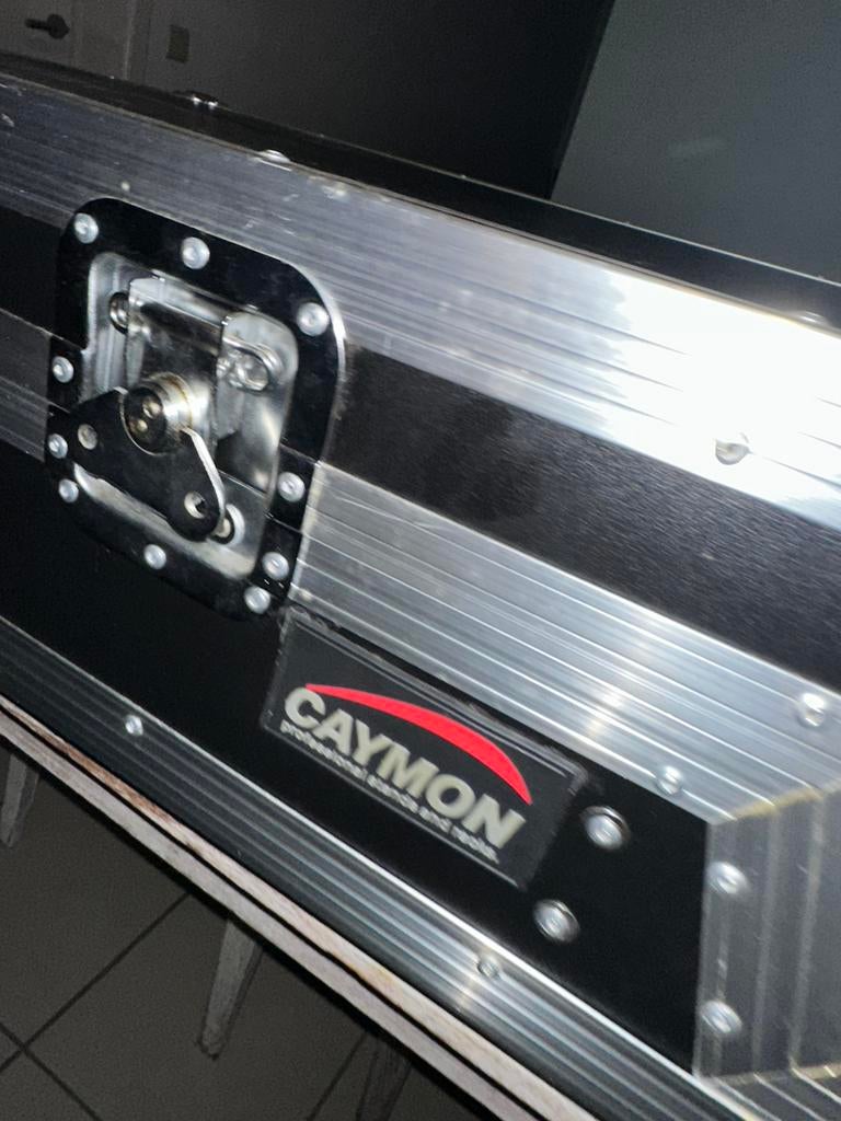 Flightcase nooit gebruikt voor 2 cdj en 4kanaal mixer, Muziek en Instrumenten, Ophalen, Zo goed als nieuw, Flightcase