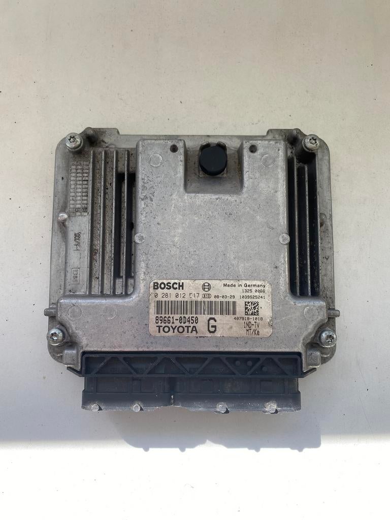 Toyota Yaris (P9) 1.4D 0281012517 Ecu, Auto-onderdelen, Ophalen of Verzenden, Gebruikt, Toyota