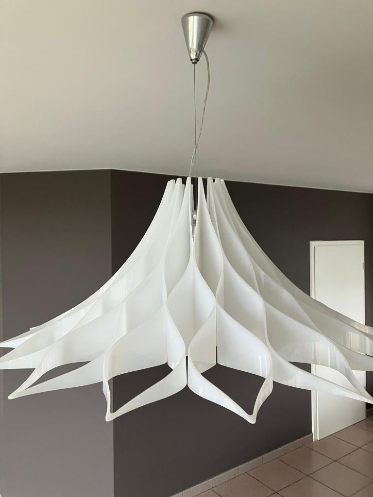Hanglamp Dahlia Flos, Huis en Inrichting, Lampen | Hanglampen, Ophalen, Gebruikt, Kunststof
