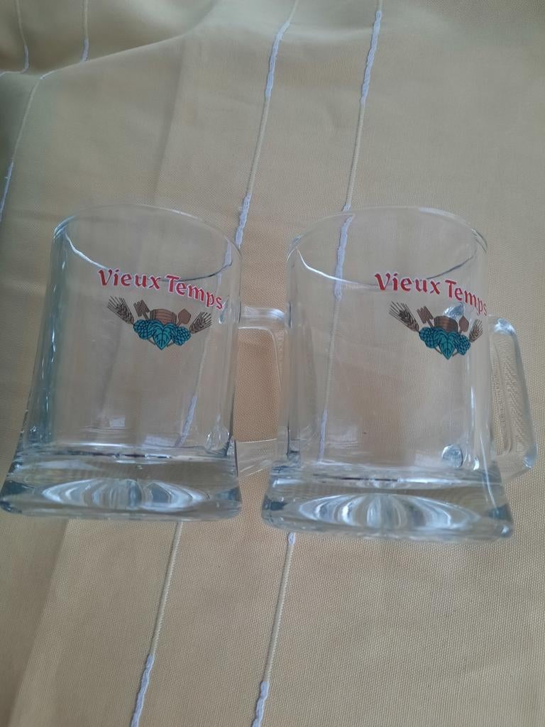Verres  Vieux-Temps avec anses disponible 2 pièces