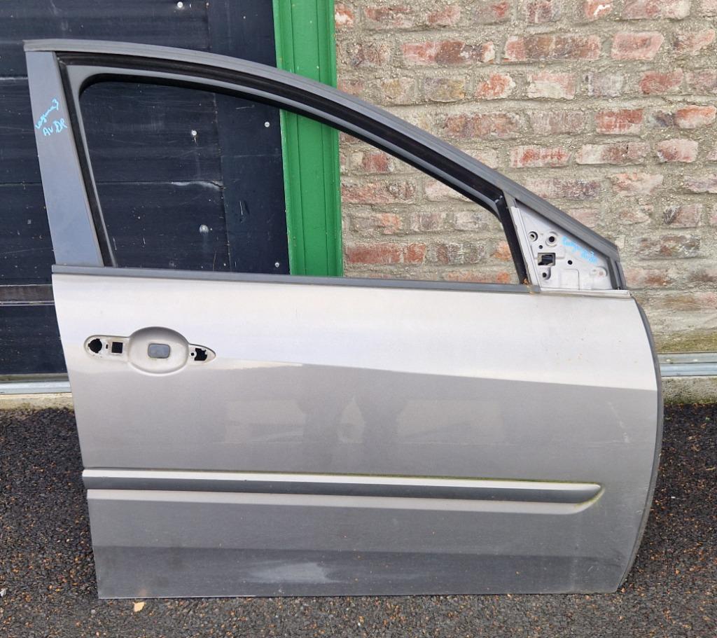 Porte AVANT droite RENAULT LAGUNA 3 III 2010 droit portiere, Ophalen, Rechts, Renault, Deur