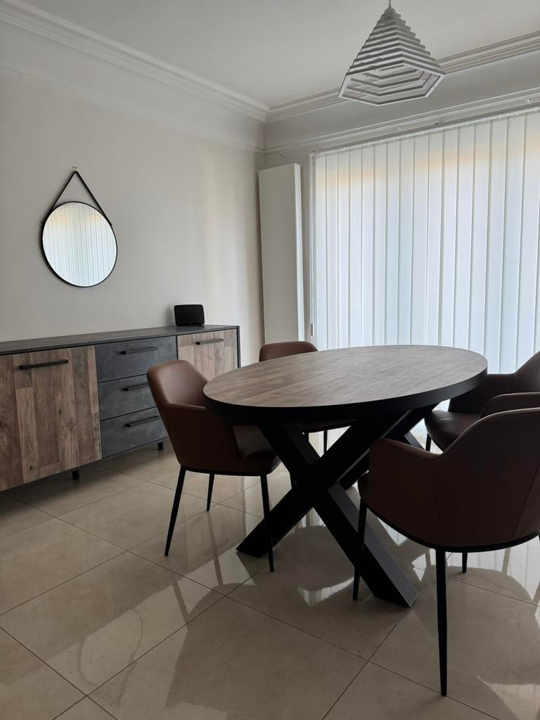 Table de salle à manger ovale style industriel, Maison & Meubles, Enlèvement, Comme neuf, Ovale