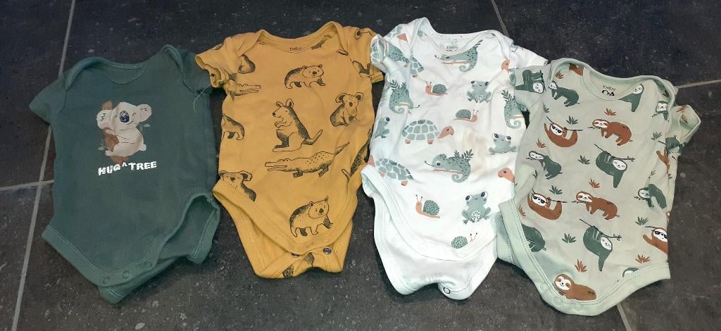 Baby 4 rompers korte mouwen C&A 68, Enfants & Bébés, Vêtements de bébé | Taille 68, Enlèvement ou Envoi, Comme neuf, Garçon ou Fille