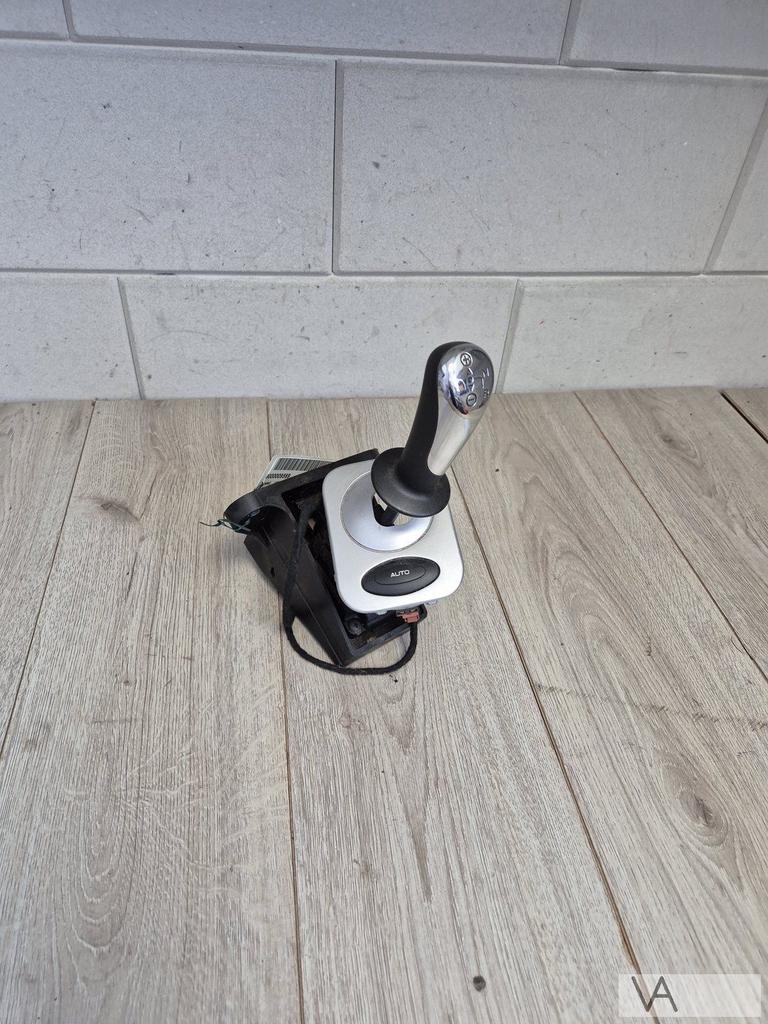 Peugeot 1007 2005 tot 2010 pook selectiehendel 9648012480, Gebruikt, -, -, Ophalen of Verzenden