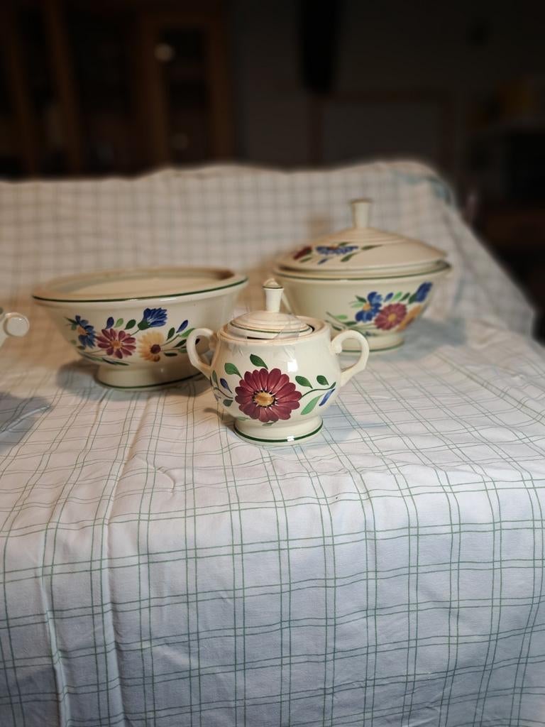 Plats et sucrier Service Boch La Louviere  (Fleurus ?), Antiquités & Art, Enlèvement