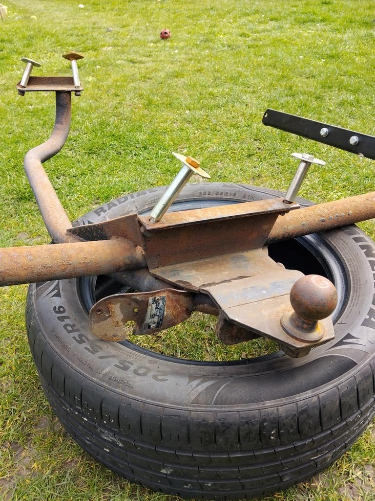 Mercedes w124 attache remorque, Autos : Pièces & Accessoires, Enlèvement, Utilisé, Mercedes-Benz