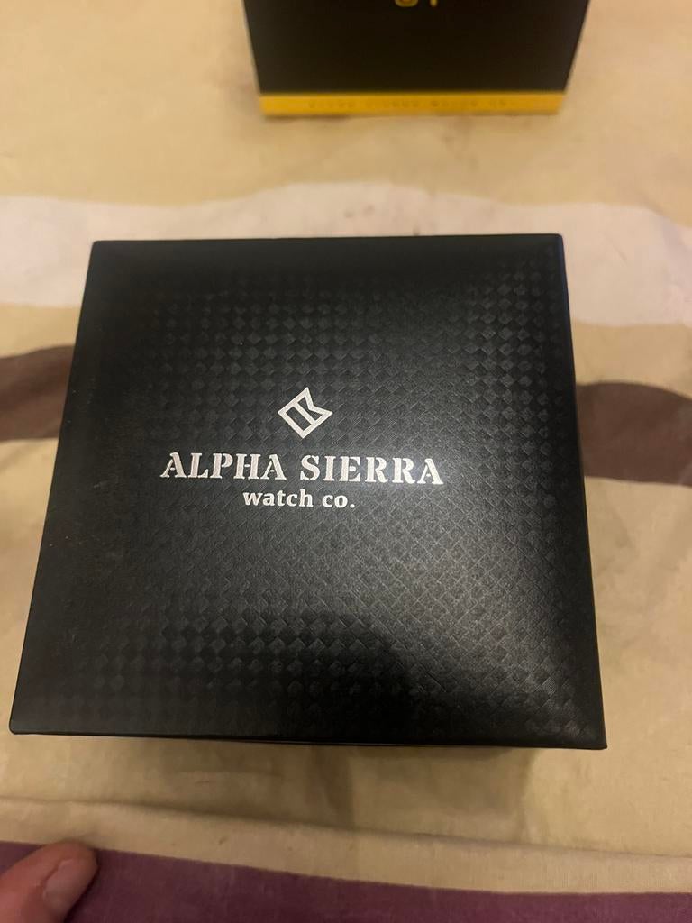Montre alpha sierra, Enlèvement ou Envoi, Neuf