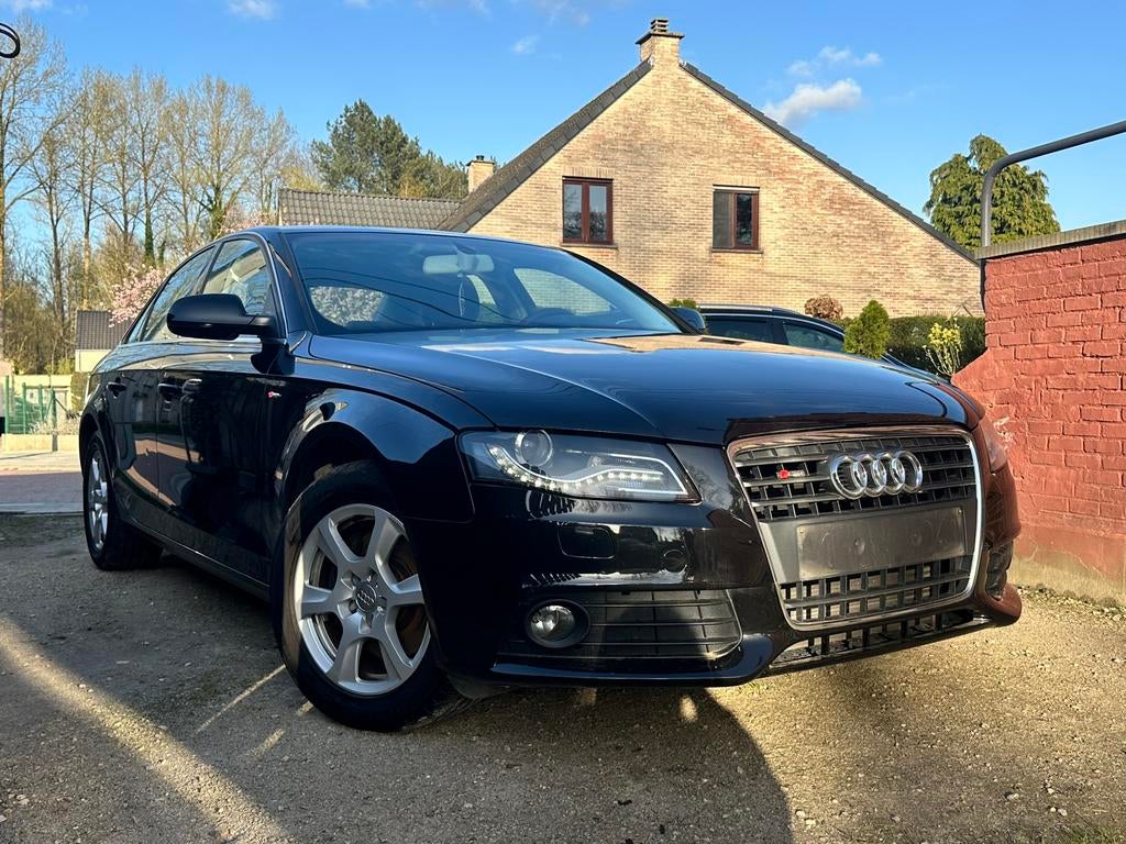 Audi A4 S-Line * Moteur 1.8 TFSI * NAVI * Bluetooth, Bluetooth, Euro 5, Achat, 4 portes