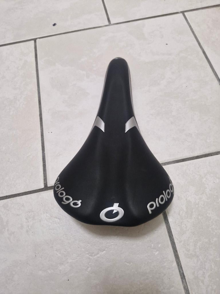 SELLE PROLOGO (voir description et photos), Enlèvement, Selle
