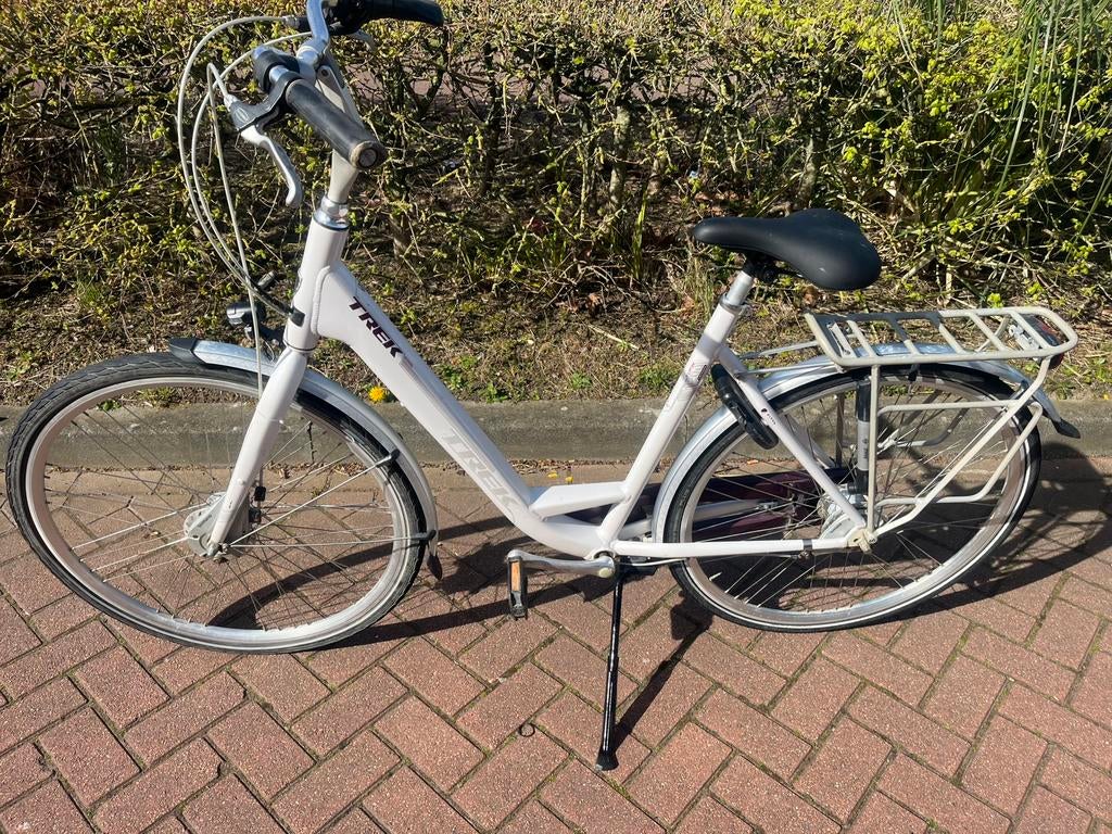 TREK leisure meiden/damesfiets 7 vern 28 inch, Fietsen en Brommers, Fietsen | Dames | Damesfietsen, Gebruikt, Versnellingen, 50 tot 53 cm