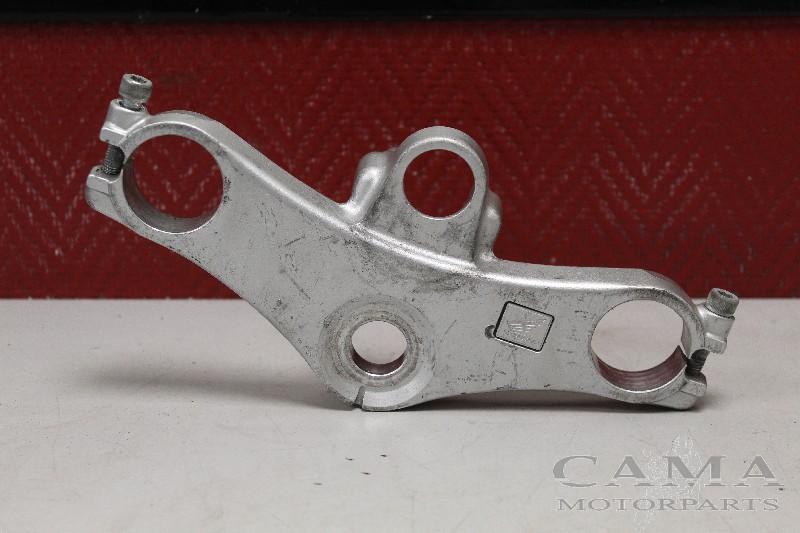 KROONPLAAT Honda VFR 800 Fi 1998-2001 (VFR800Fi RC46), Dhr. S. di Majo, Gebruikt, Info@cama-motorparts.nl, P.J. Troelstraweg 8 8
3144 CX  MAASSLUIS, NL