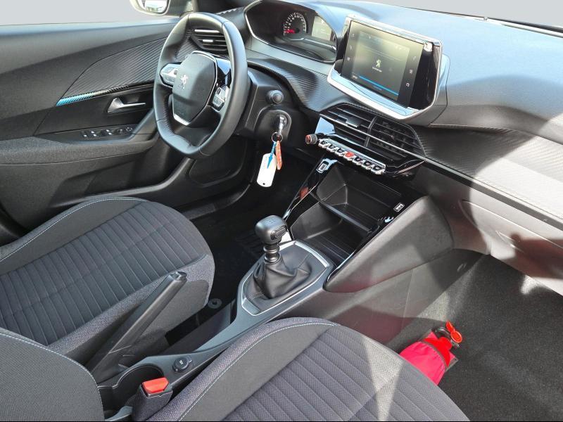 Peugeot 2008 Style 1.2i 100pk - Carplay- GPS - Camera - LED, Auto's, Peugeot, 1199 cc, Zwart, Handgeschakeld, 5 deurs