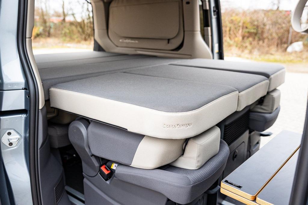 Camper Benedenbed vr VW T7 Multivan - T7 California Beach, Ophalen, -, -, Nieuw