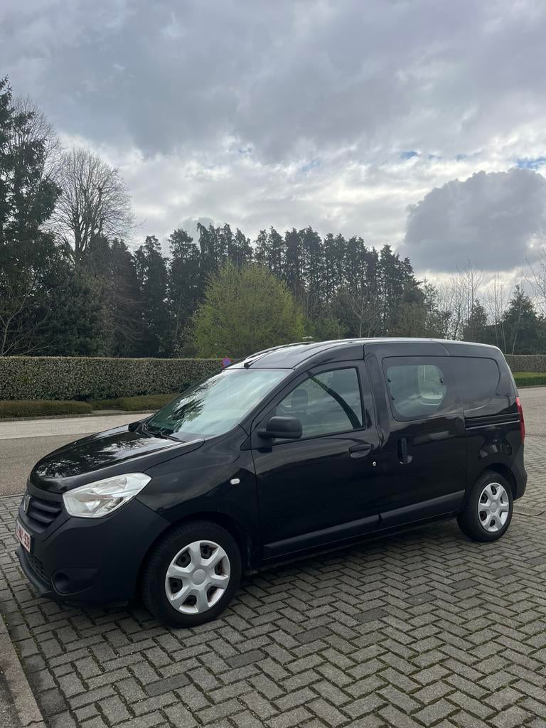 Dacia Dokker Van, Auto's, Dacia, Voorwielaandrijving, Euro 5, Stof, Zwart