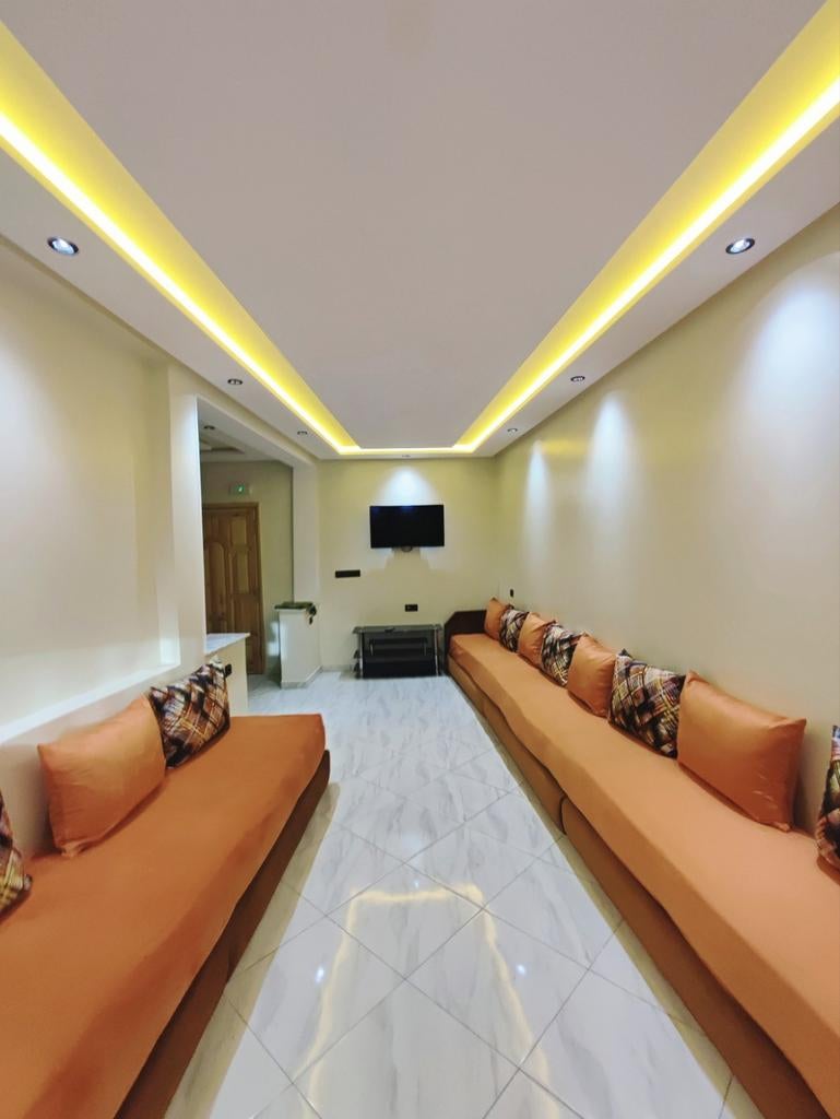 Appartement à louer 3 chambres et façades, Immo