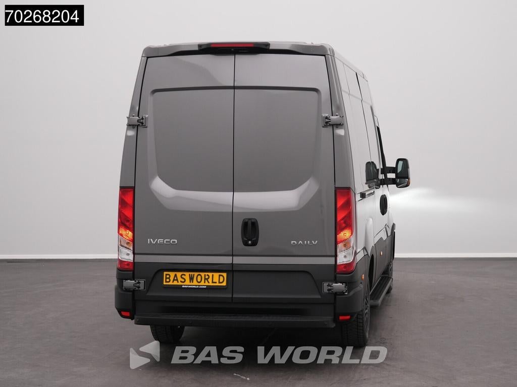 Iveco Daily 35S21 BPM VRIJ! Automaat Black Edition 2025 mode, Auto's, Bestelwagens en Lichte vracht, Stof, Euro 6, 4 cilinders