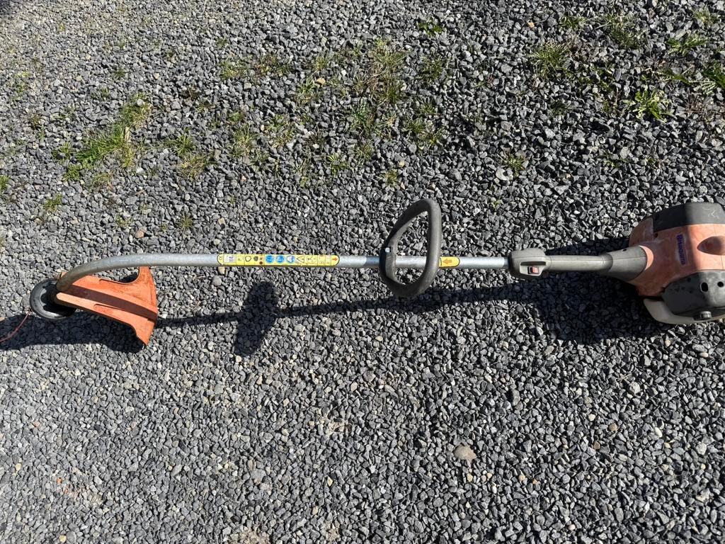 Coupe bordure, Enlèvement, Comme neuf