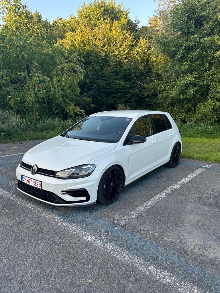 Volkswagen Golf 7.5 R 2.0 TSI DSG 4Motion — 310 CV, Autos, Volkswagen, Cuir et Alcantara, Achat, Euro 6, Apple Carplay