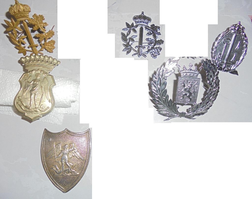 lot de plaques police pour kepie ou casque (métal et brodé), Collections, Objets militaires | Général, Autres, Enlèvement ou Envoi