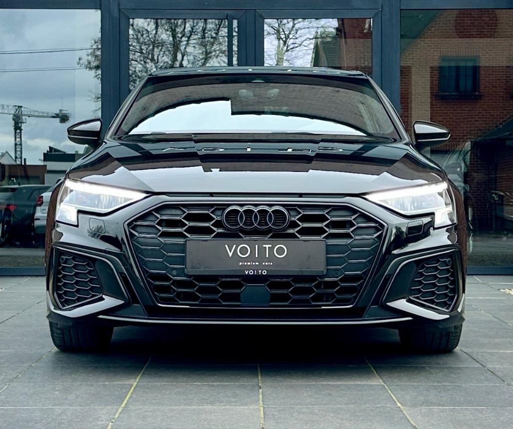 Audi A3 Sportback 45TFSIe S-LINE Comp ACC/LED/VIRTUAL/KEY, 4 cilinders, 1655 kg, Zwart, 5 deurs