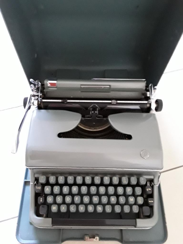 Oude typmachine torpedo, Diversen, Typemachines, Ophalen