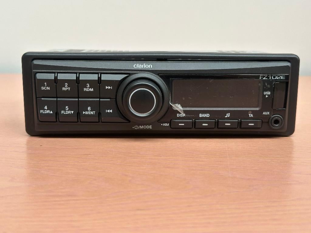 Clarion FZ102E Auto-radio/USB/AUX, Ophalen of Verzenden, Nieuw