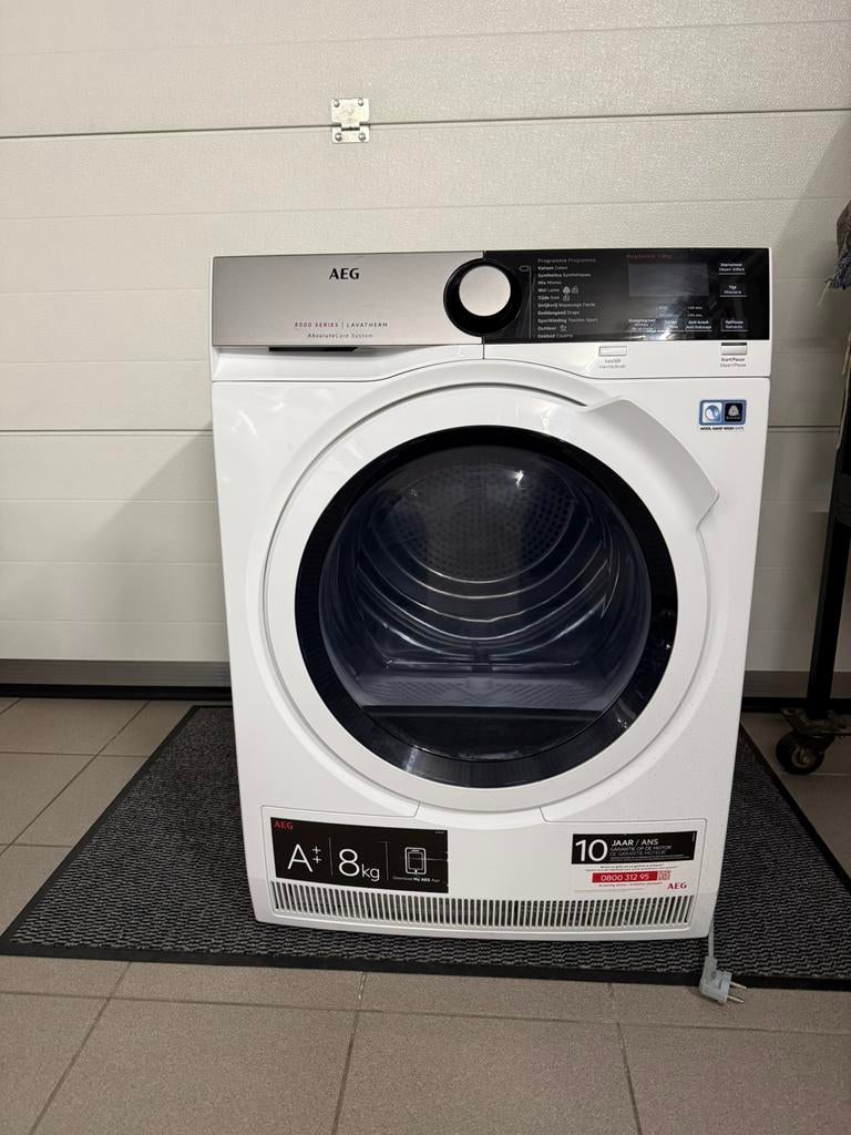 Zeer deftige AEG warmtepomp droogkast, Elektronische apparatuur, Droogkasten, Ophalen, Overige typen, 8 tot 10 kg, Zo goed als nieuw