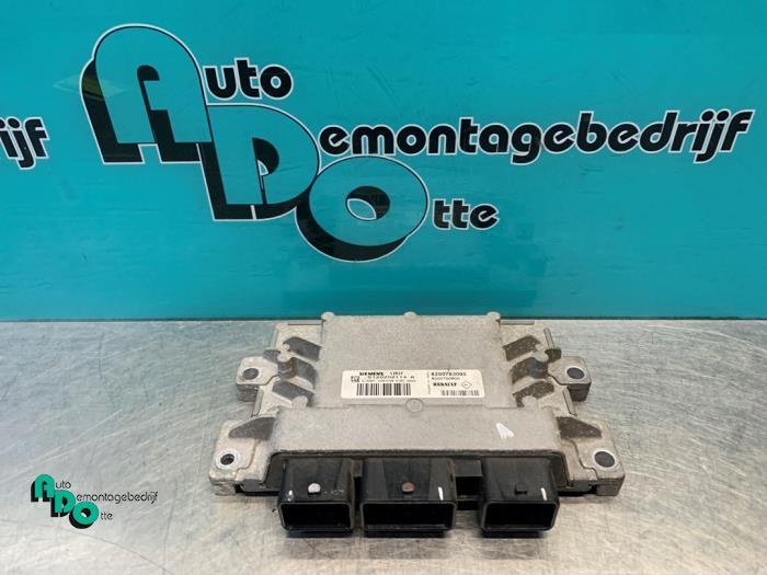 Ordinateur gestion moteur d'un Renault Clio (Clio 3 06-), Renault, -, 3 mois de garantie, Utilisé