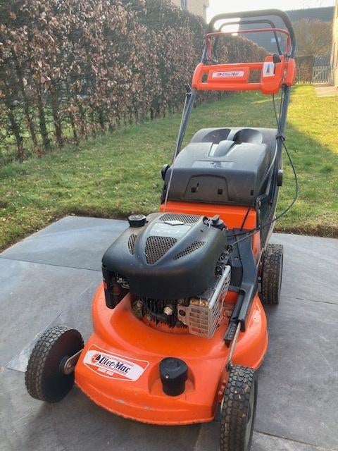 grasmaaier benzine Oleo-Mac, Jardin & Terrasse, Tondeuses à gazon, Oleo mac, Tondeuse rotative, Utilisé, Tondeuses à gazon à essence