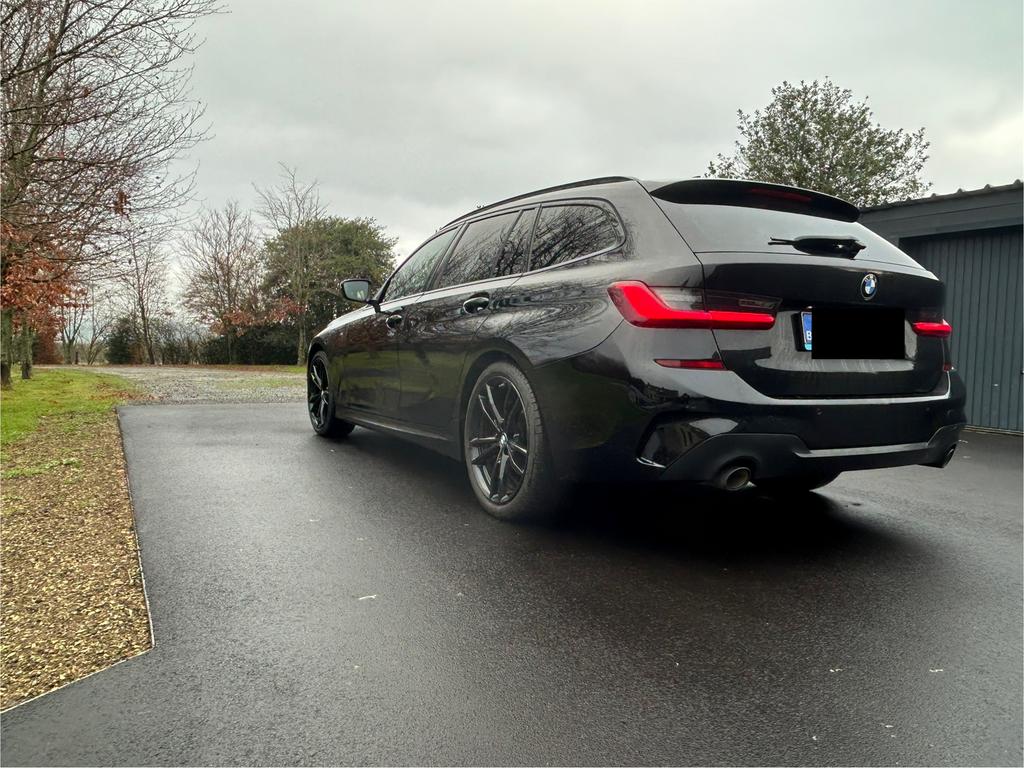 BMW 318 D Touring Pack-M, Auto's, BMW, Automaat, Euro 6, Alcantara, Elektrisch