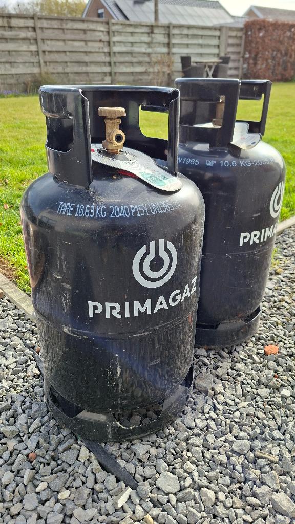 2x gasfles propaan 10.5kg primagaz (1volle fles + fles 1/3 ), Caravans en Kamperen, Ophalen, Zo goed als nieuw