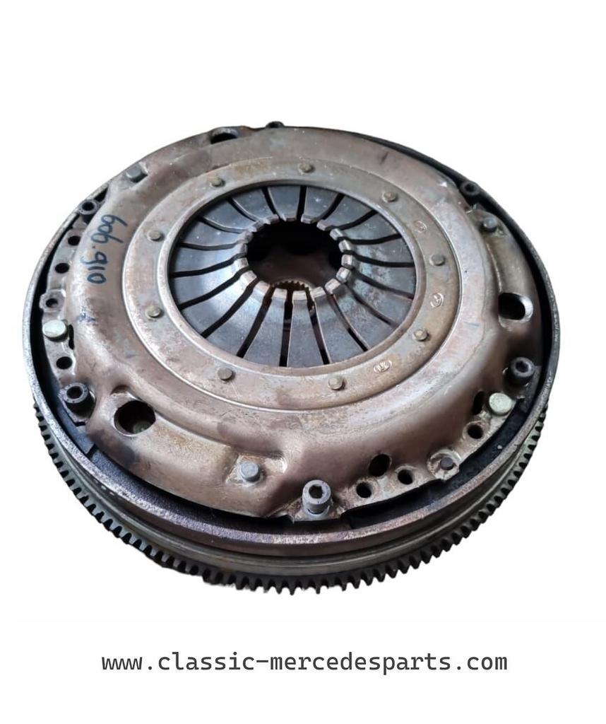 Dubbelmassa vliegwiel voor Mercedes handgeschakelde om606 13, Auto-onderdelen, Motor en Toebehoren, Gebruikt, Ophalen of Verzenden