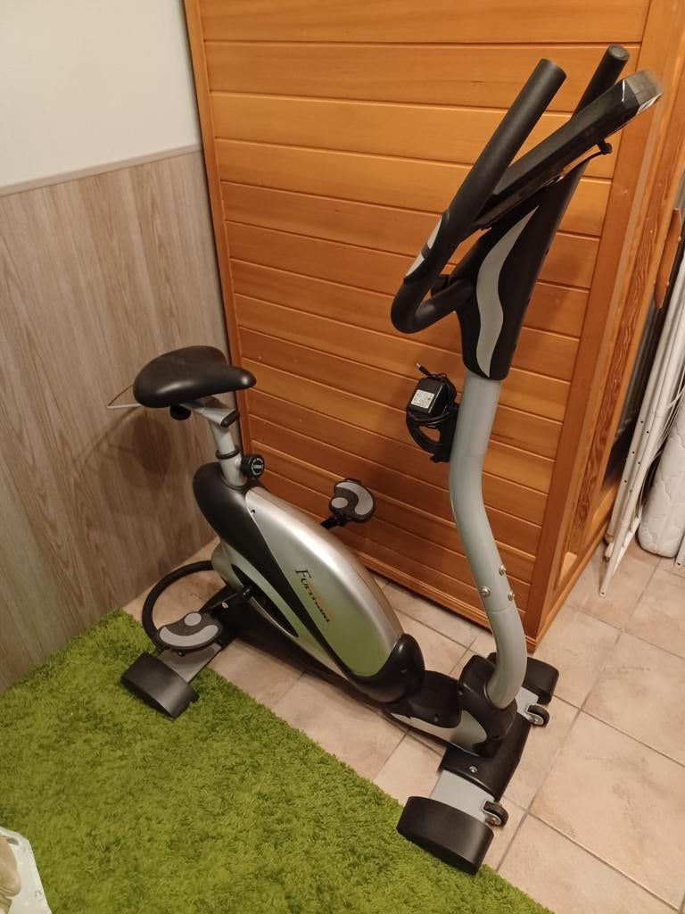 Crosstrainer merk formula, Ophalen, Zo goed als nieuw, Crosstrainer, Metaal