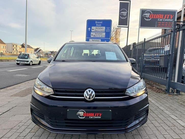 Vw Touran 12/2017 100dkm 7zitpl. Benzine Navi Trekhaak Pdc, Voorwielaandrijving, Monovolume, Euro 6, 4 cilinders