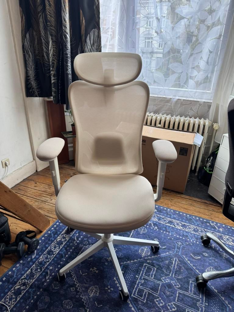 Chaise de bureau ergonomique beige, Maison & Meubles, Chaises de bureau, Enlèvement ou Envoi, Beige, Comme neuf, Chaise de bureau