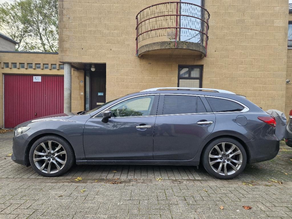 Mazda 6. GJ. Année 2013 2,2 D. Euro 6b. 72 000 km., Autos, Achat, Noir, 5 portes, Automatique