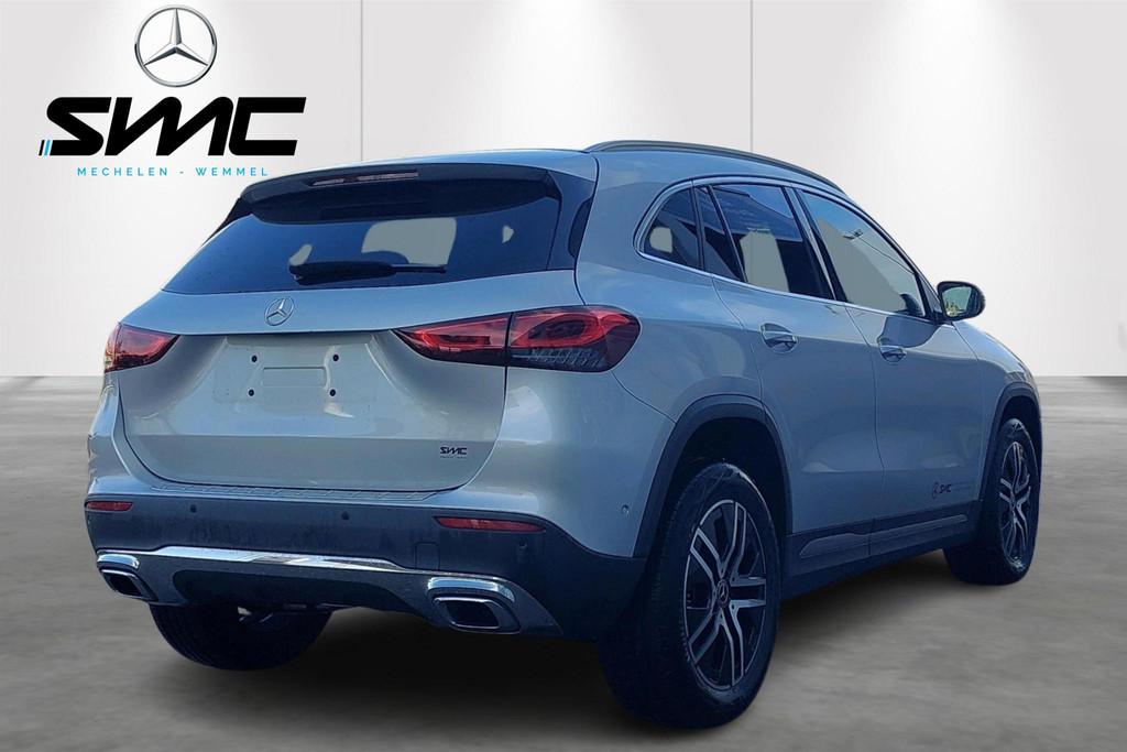 Mercedes-Benz GLA-klasse GLA 200 d Business Line, Auto's, Mercedes-Benz, Stof, 4 cilinders, Apple Carplay, Bedrijf