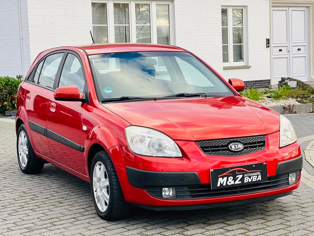 Kia Rio 1.6i Benzine * 150.000 Km * Airco * 5 Deurs, Auto's, Kia, 1600 cc, Bedrijf, Handgeschakeld, 5 deurs