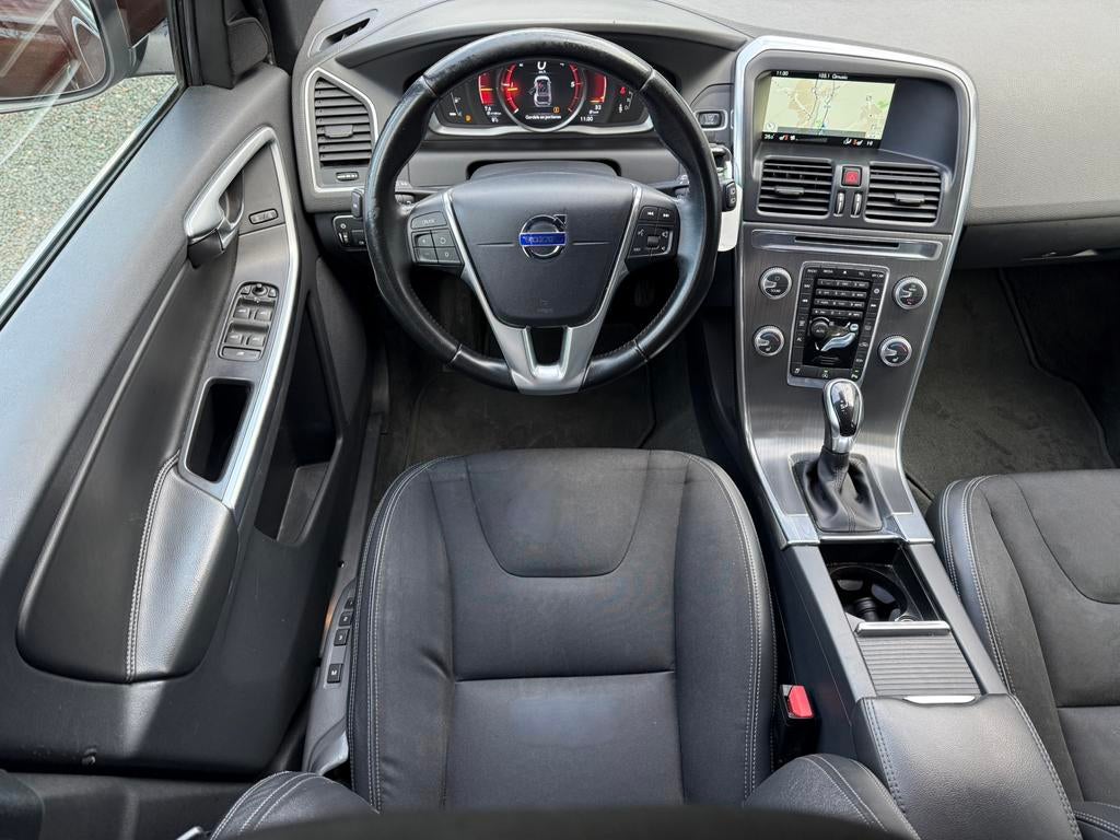 Volvo XC60 2.0D Inscription - Automaat Xenon - 2016 - 150PK, Auto's, Automaat, Bruin, Bedrijf, 5 deurs