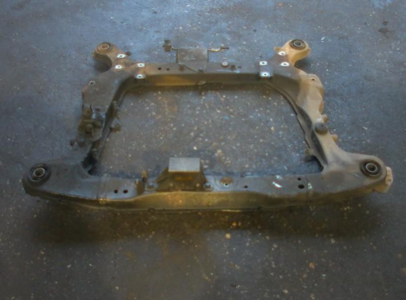 SUBFRAME VOOR Volvo XC70 (SZ) (01-2000/08-2007), Auto-onderdelen, Gebruikt, Info@VerberkAutodemontage.nl, Nijverheidstraat 1a 1a
5405 AJ  UDEN, NL