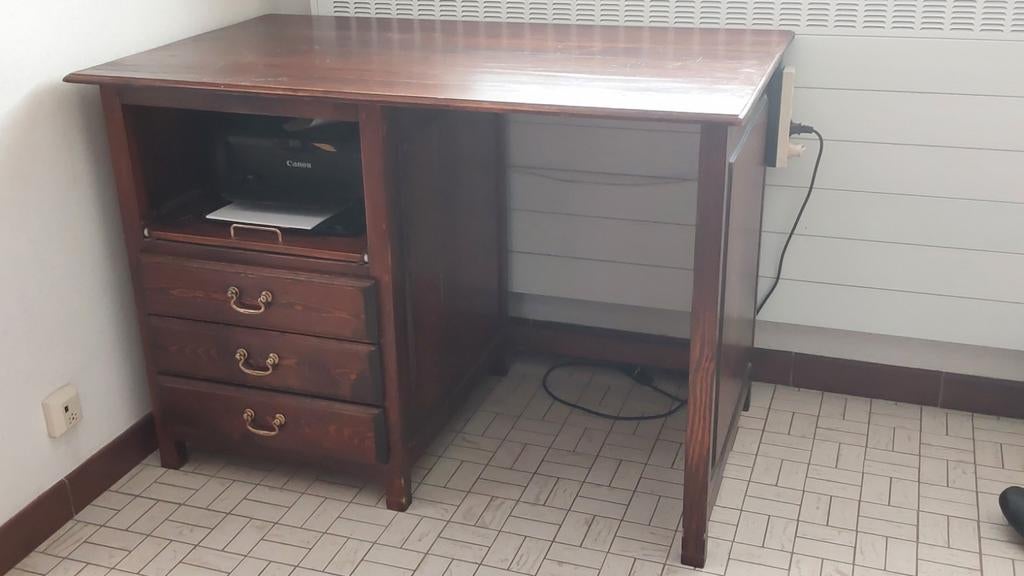 Bureau, Maison & Meubles, Bureaux, Bureau d'écolier, Classique, Enlèvement, Avec tiroirs