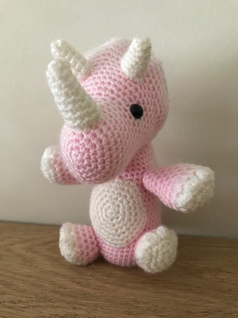 Nieuwe handgehaakte knuffel "Neushoorn" - 20cm (nr3785), Enlèvement ou Envoi, Neuf, Autres types