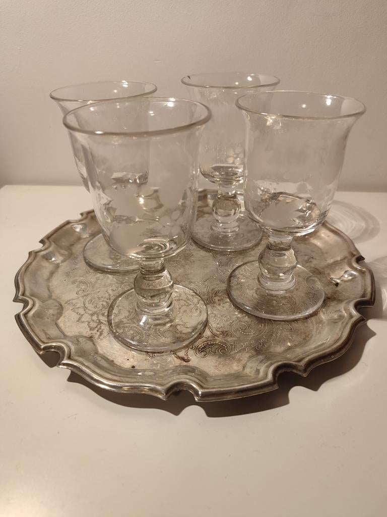 Plateau en métal argenté avec 4 plateaux cristal années 1930, Antiquités & Art, Enlèvement ou Envoi