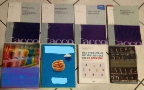 STUDIEBOEKEN - 1ste bachelor Lichamelijke Opvoeding, Ophalen of Verzenden, Zo goed als nieuw, Hoger Onderwijs, Uitgeverij ACCO Leuven