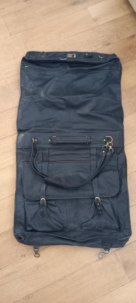 Lederen kostuumkoffer, Ophalen, Zo goed als nieuw, Leer